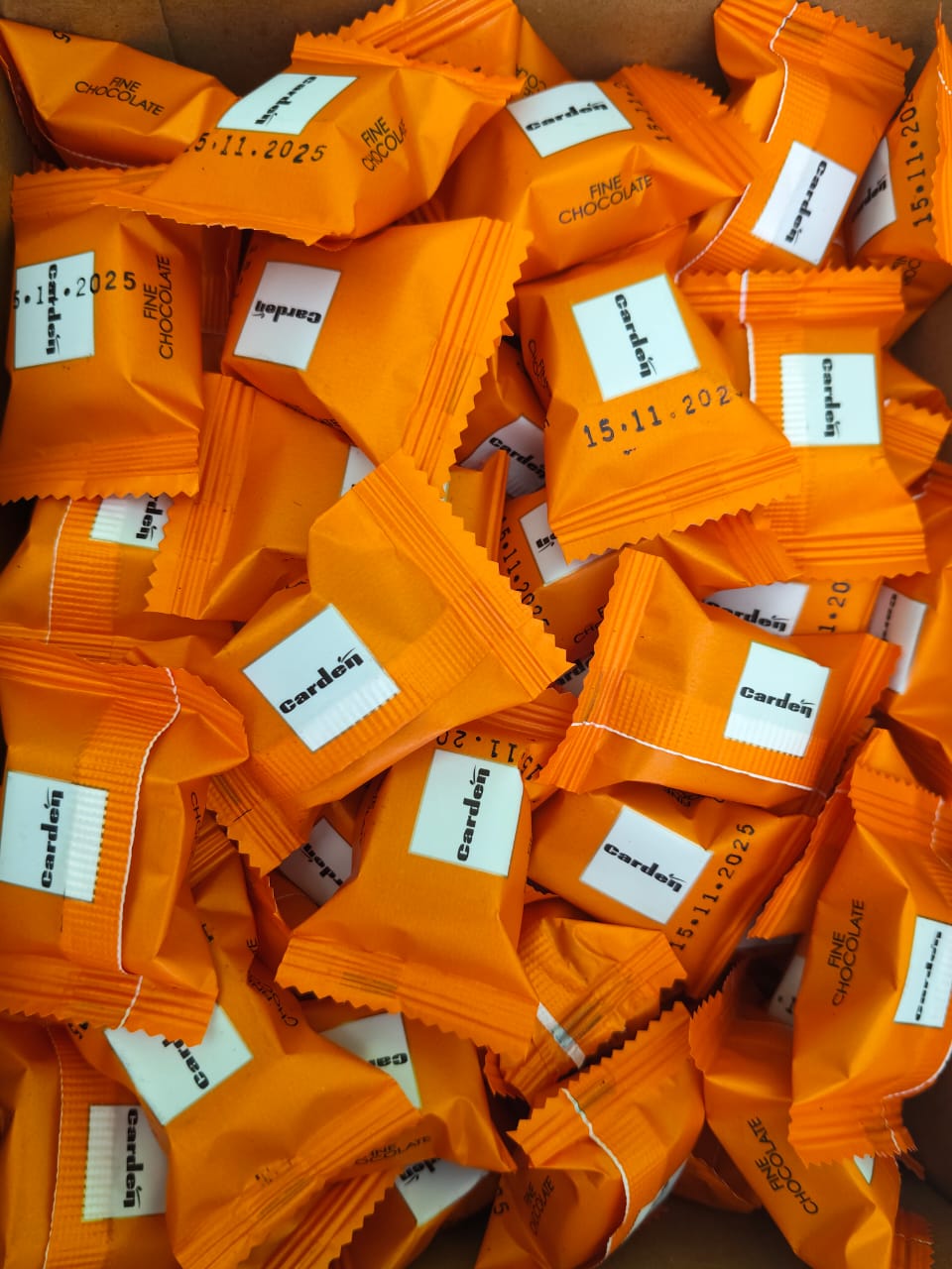 cf4b6323-b209-48e3-a79b-2991d7ec7c85